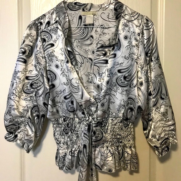 Sirens White Satin Blouse with black print - Picture 1 of 1